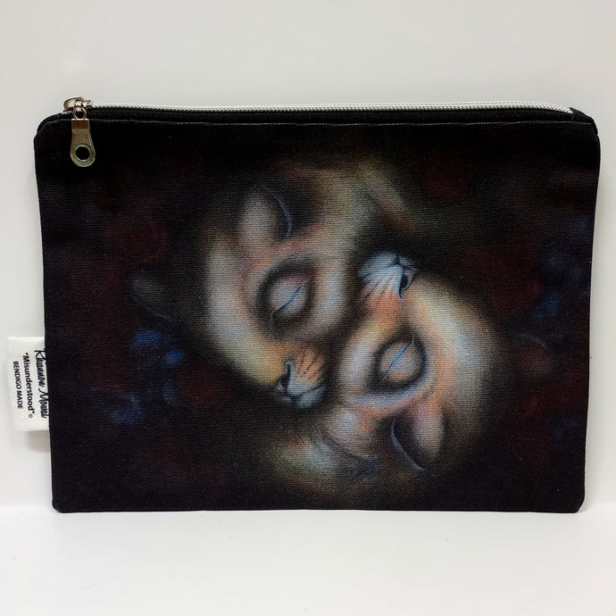 BOB HUB zip pouch Rhiannon Mowat- Misunderstood