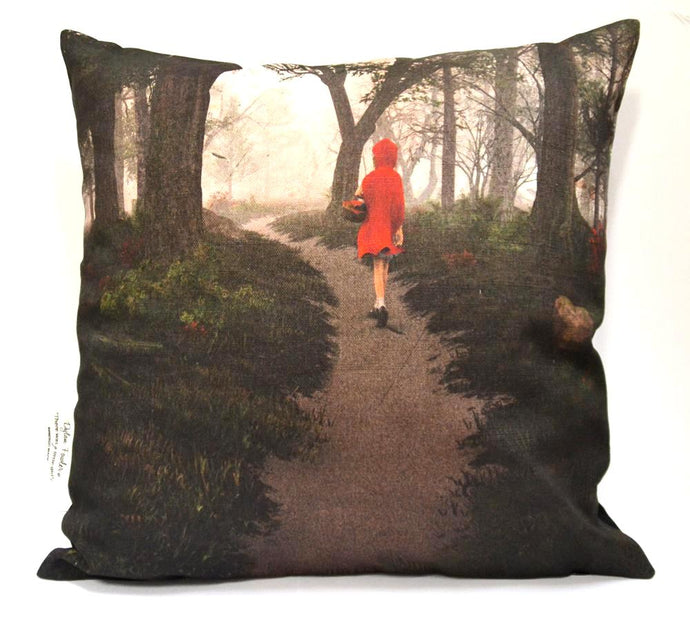 BOB HUB cushion cover - Red Riding Hood
