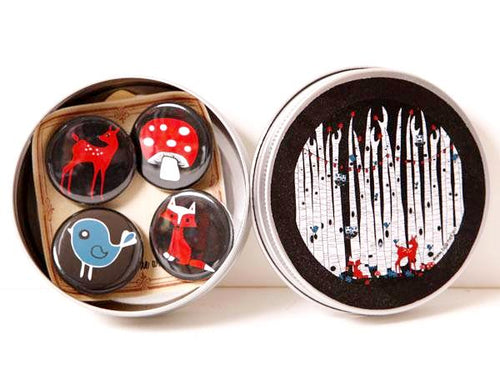 Tin badge set - forest